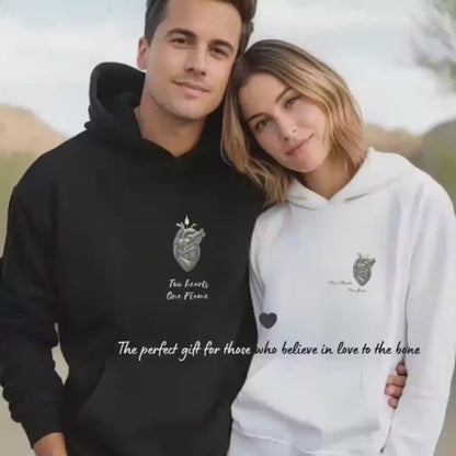 Skeleton Heart X-Ray T-Shirt: Gothic Halloween Couple Tee